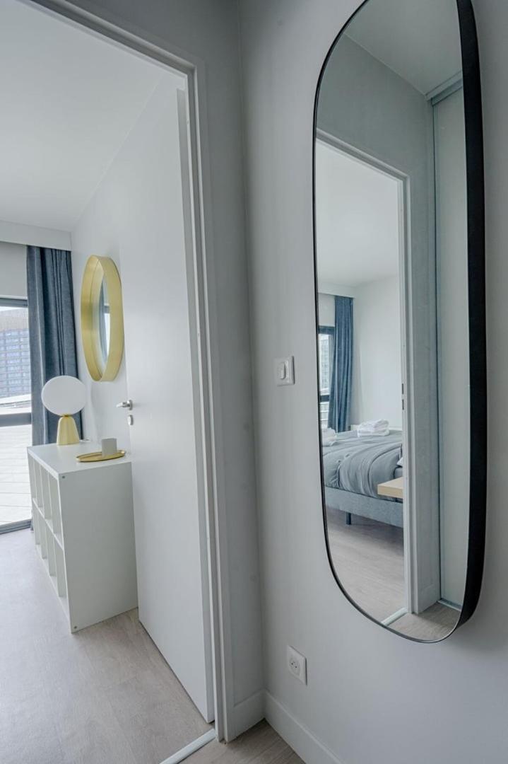 Le Panoramique ~ Euralille ~ Arrivee Autonome Apartment Lille